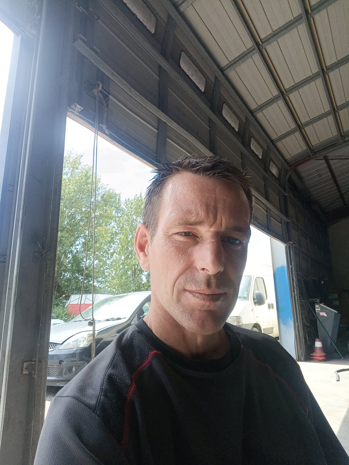 Profil von Yvo